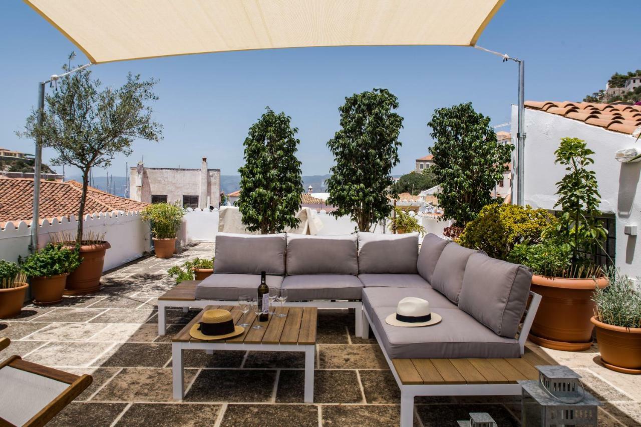 Arokaria Boutique Apartments Гідра Екстер'єр фото
